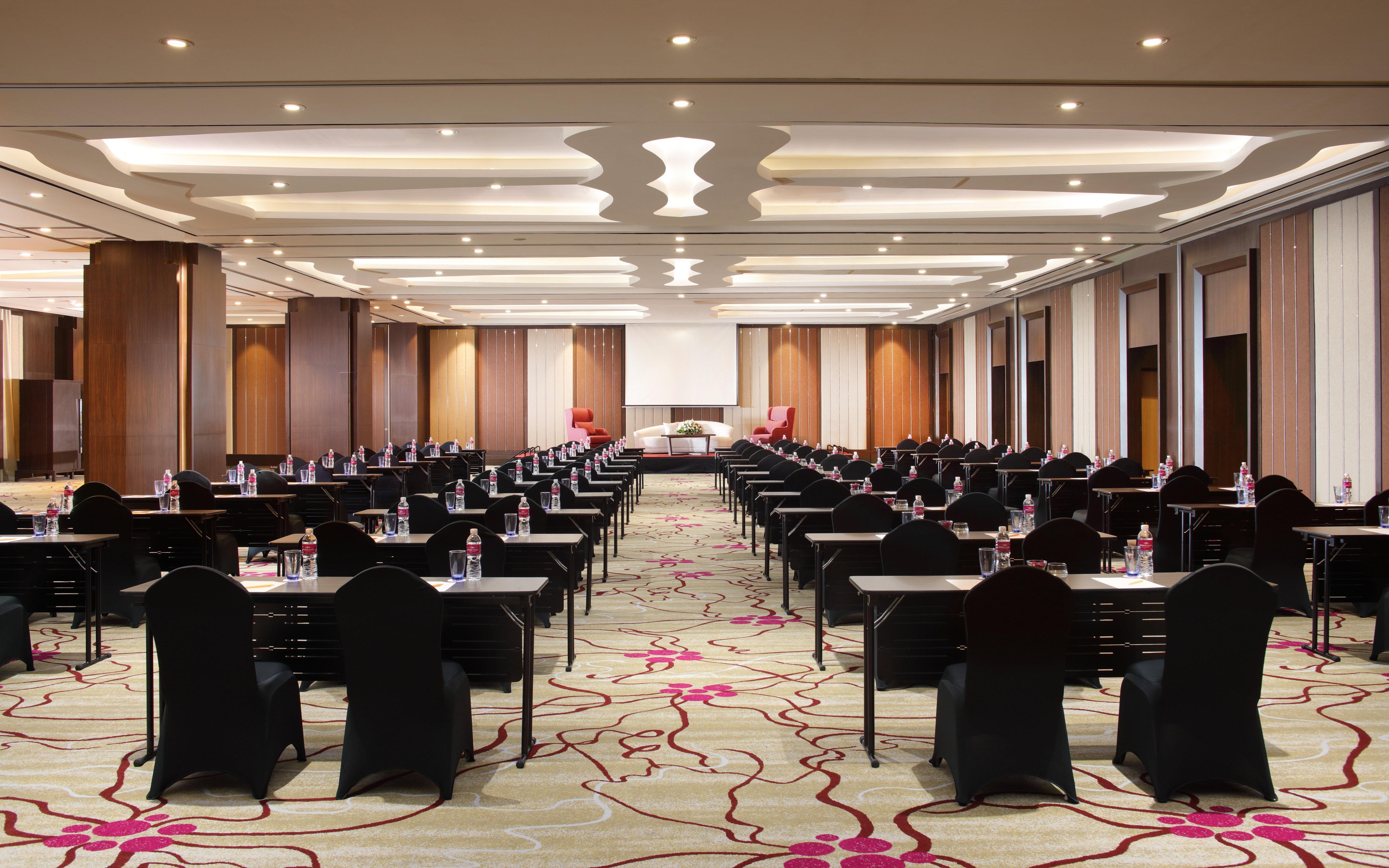 Crowne Plaza Bandung, an IHG Hotel Exterior foto