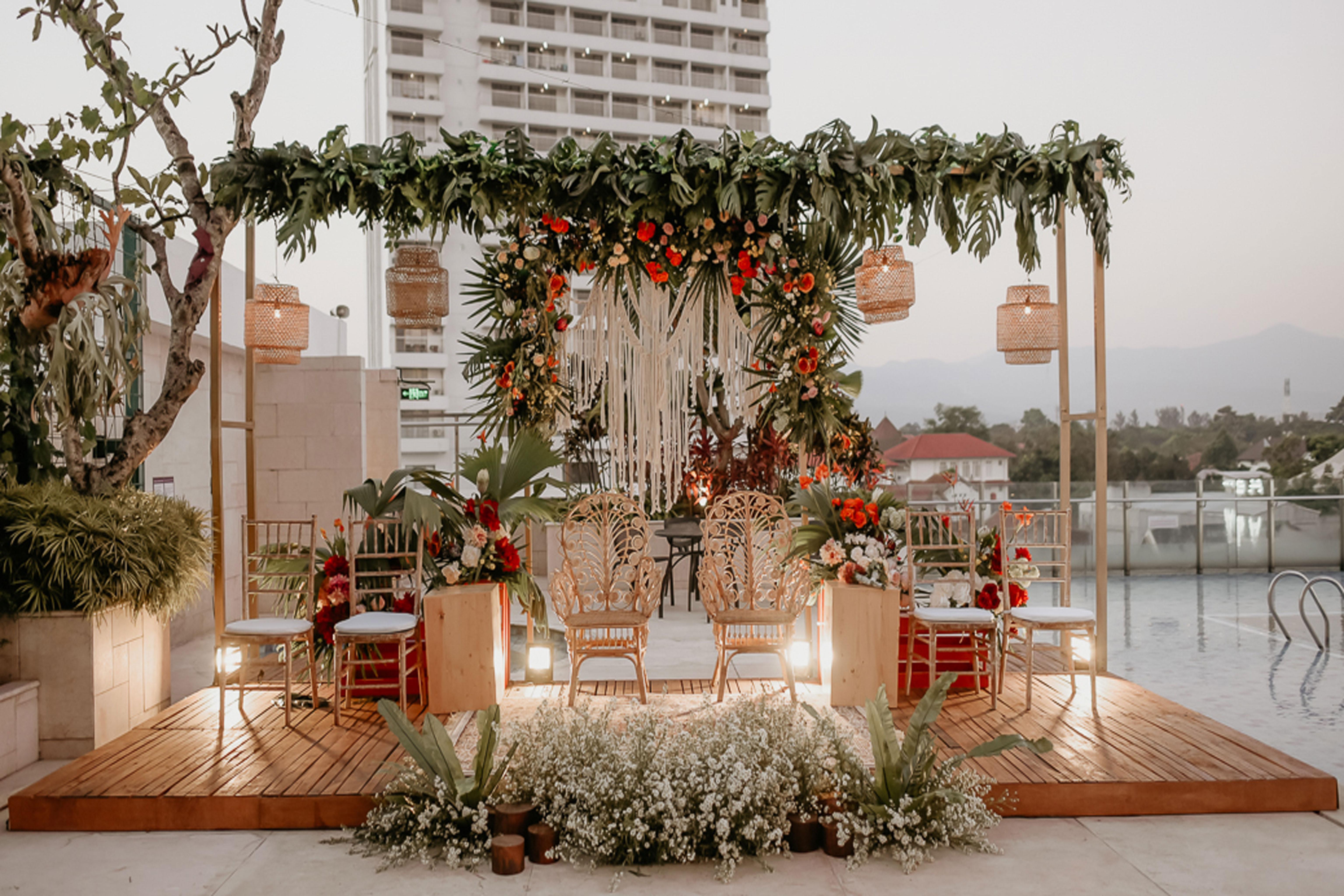 Crowne Plaza Bandung, an IHG Hotel Exterior foto